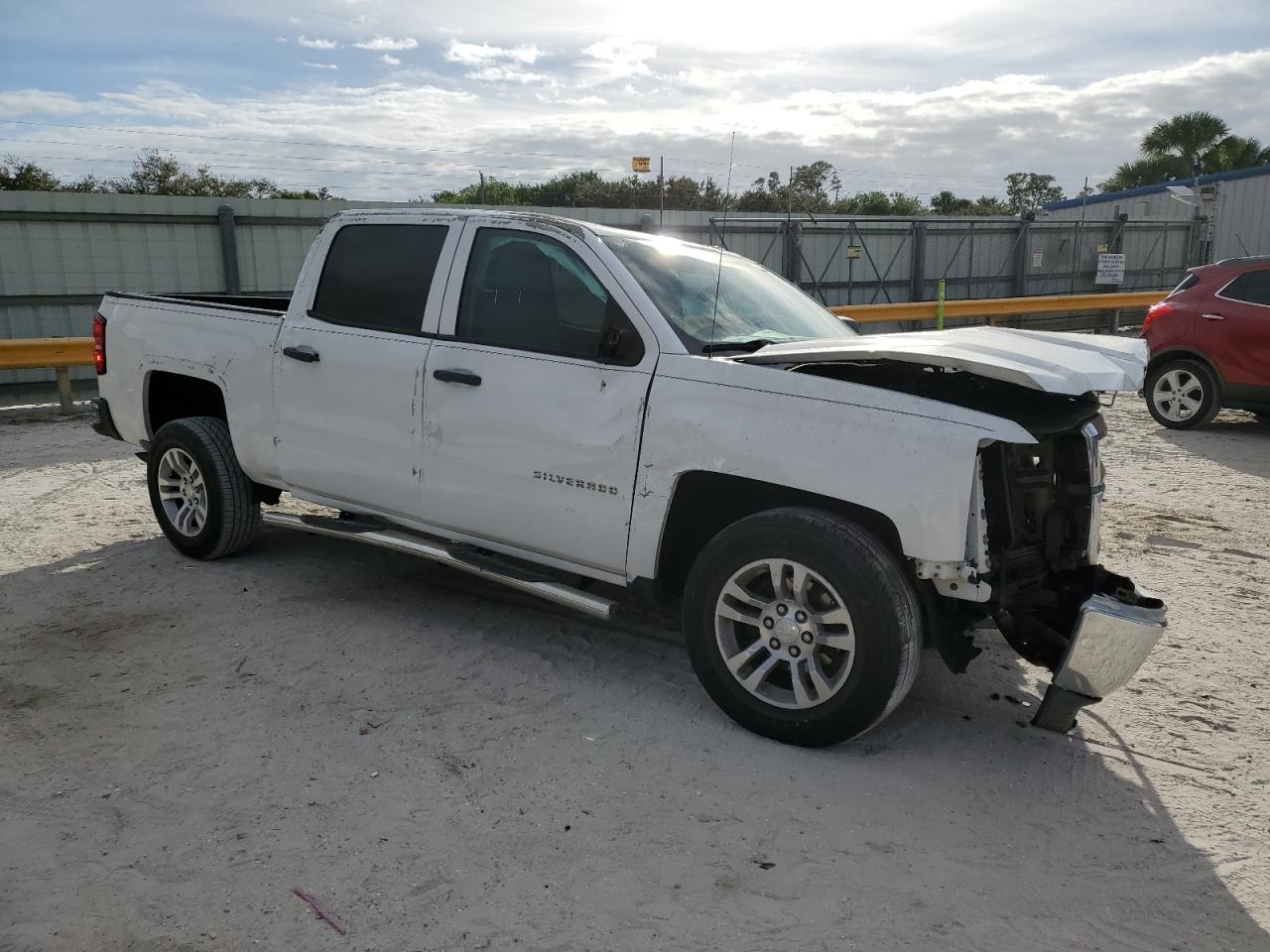 Photo 3 VIN: 3GCPCREH1EG261570 - CHEVROLET SILVERADO 