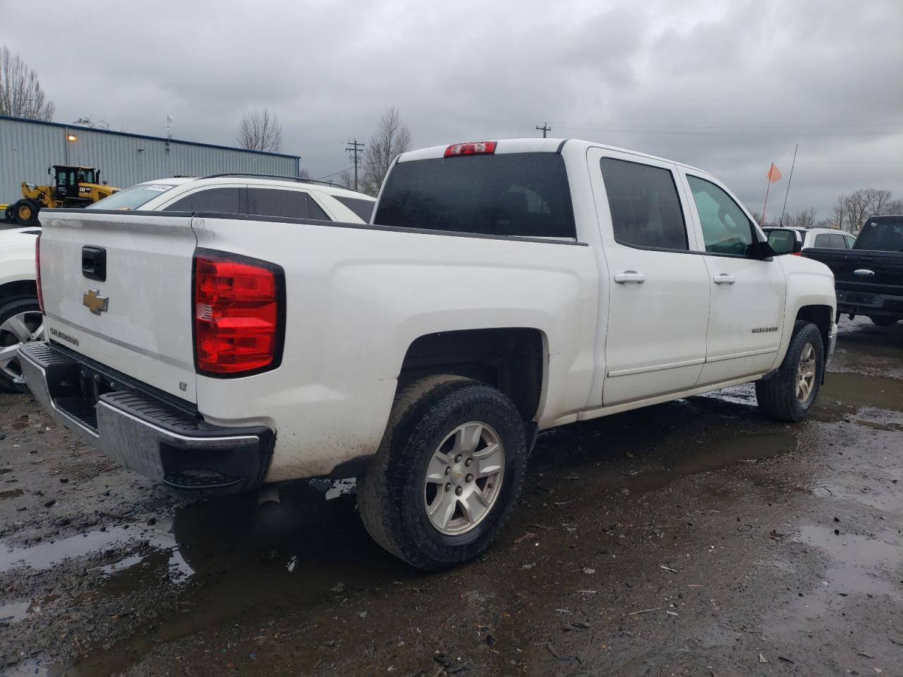 Photo 2 VIN: 3GCPCREH4FG224675 - CHEVROLET SILVERADO 