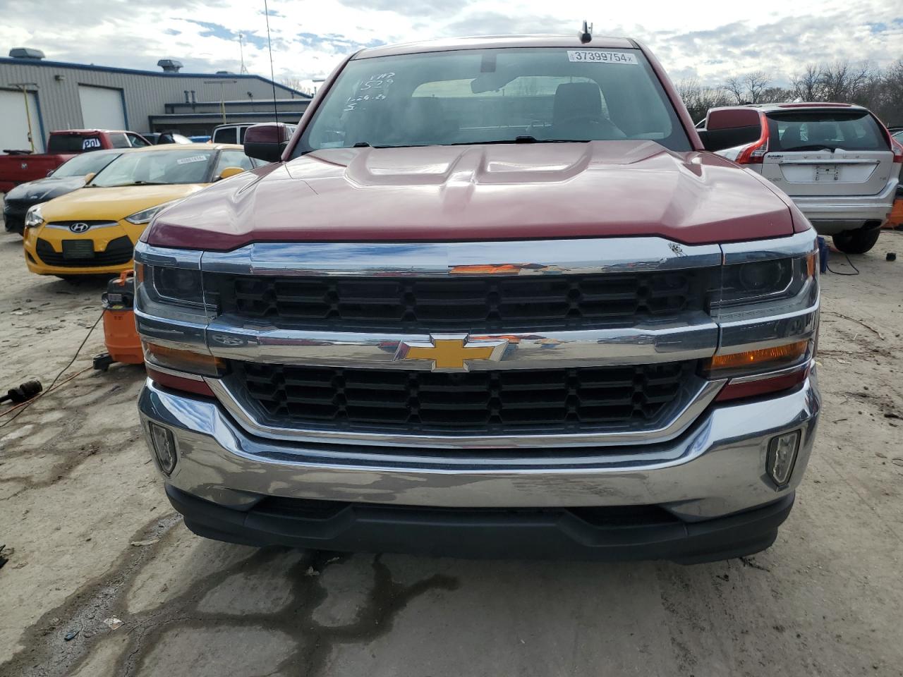 Photo 4 VIN: 3GCPCREH9JG451529 - CHEVROLET SILVERADO 