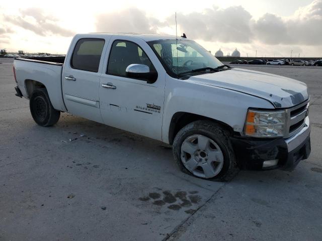 Photo 3 VIN: 3GCPCSE01BG144987 - CHEVROLET SILVERADO 