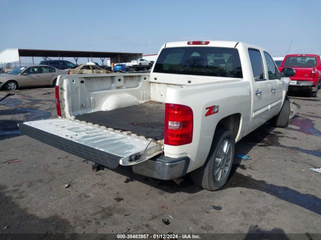 Photo 3 VIN: 3GCPCSE01CG217695 - CHEVROLET SILVERADO 1500 