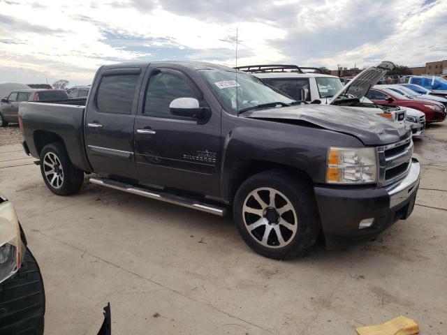 Photo 3 VIN: 3GCPCSE02BG217607 - CHEVROLET SILVERADO 