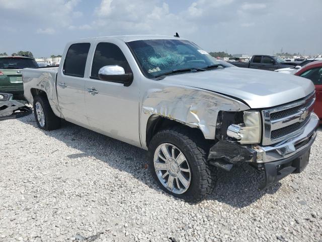 Photo 3 VIN: 3GCPCSE02BG267732 - CHEVROLET SILVERADO 