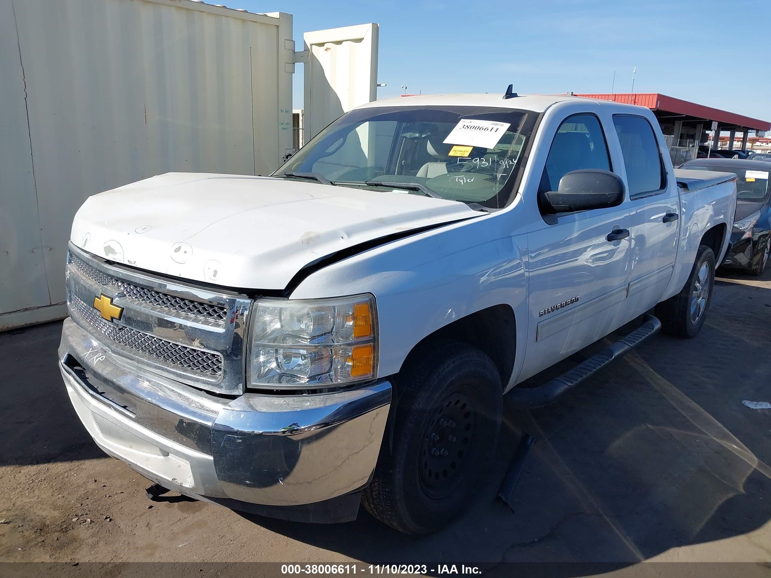 Photo 1 VIN: 3GCPCSE02DG244731 - CHEVROLET SILVERADO 