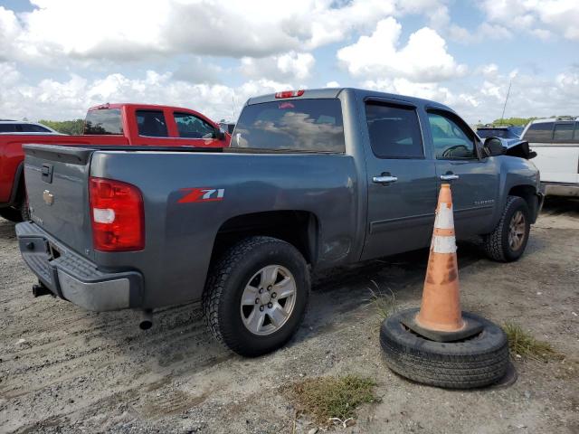 Photo 2 VIN: 3GCPCSE03BG317098 - CHEVROLET SILVERADO 