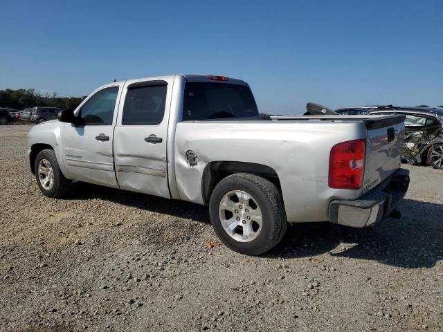 Photo 1 VIN: 3GCPCSE03BG322057 - CHEVROLET SILVERADO 