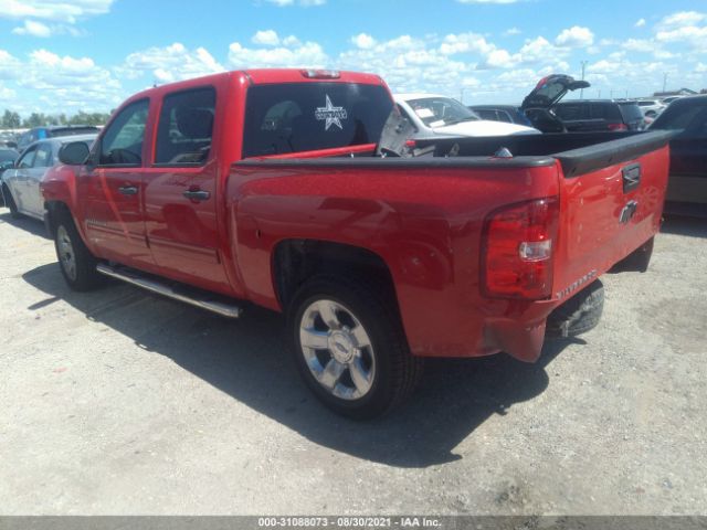 Photo 2 VIN: 3GCPCSE03DG166749 - CHEVROLET SILVERADO 1500 