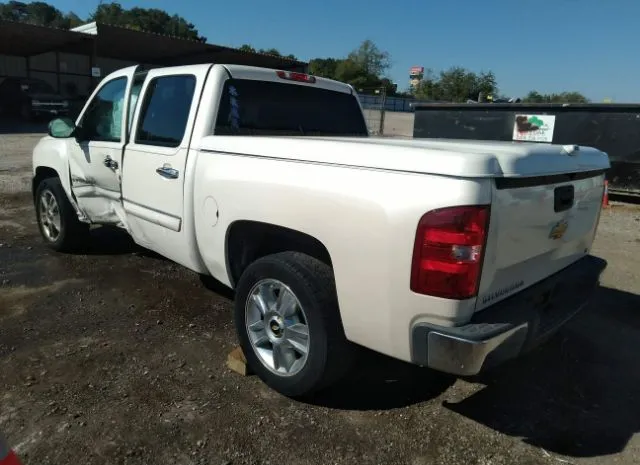 Photo 2 VIN: 3GCPCSE03DG179629 - CHEVROLET SILVERADO 1500 