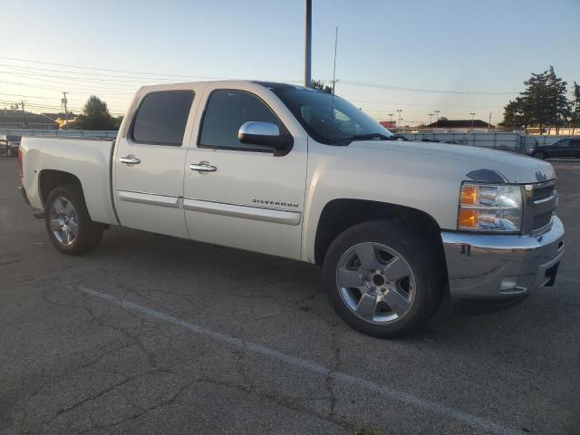 Photo 3 VIN: 3GCPCSE03DG332638 - CHEVROLET SILVERADO 