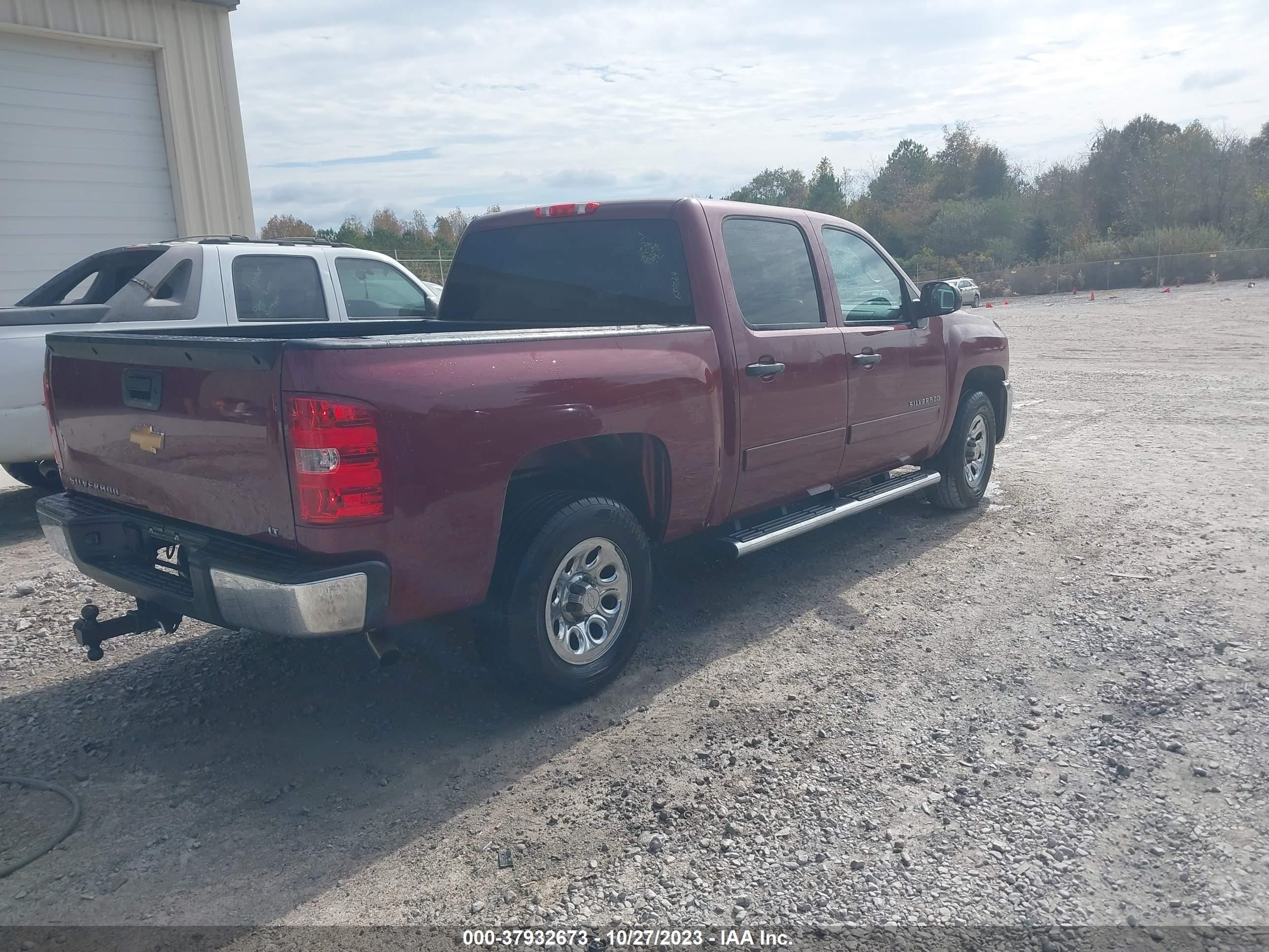 Photo 3 VIN: 3GCPCSE04DG201069 - CHEVROLET SILVERADO 