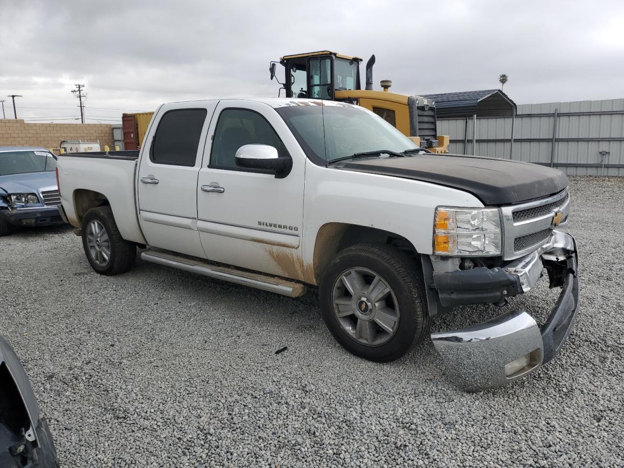 Photo 3 VIN: 3GCPCSE04DG236050 - CHEVROLET SILVERADO 