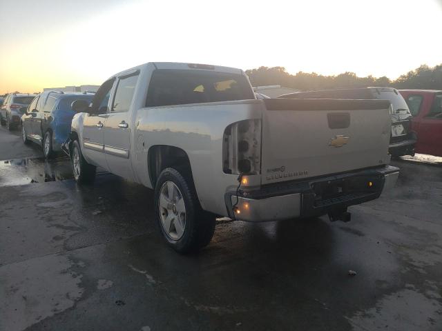 Photo 2 VIN: 3GCPCSE05BG194050 - CHEVROLET SILVERADO 