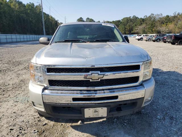 Photo 4 VIN: 3GCPCSE05BG231128 - CHEVROLET SILVERADO 