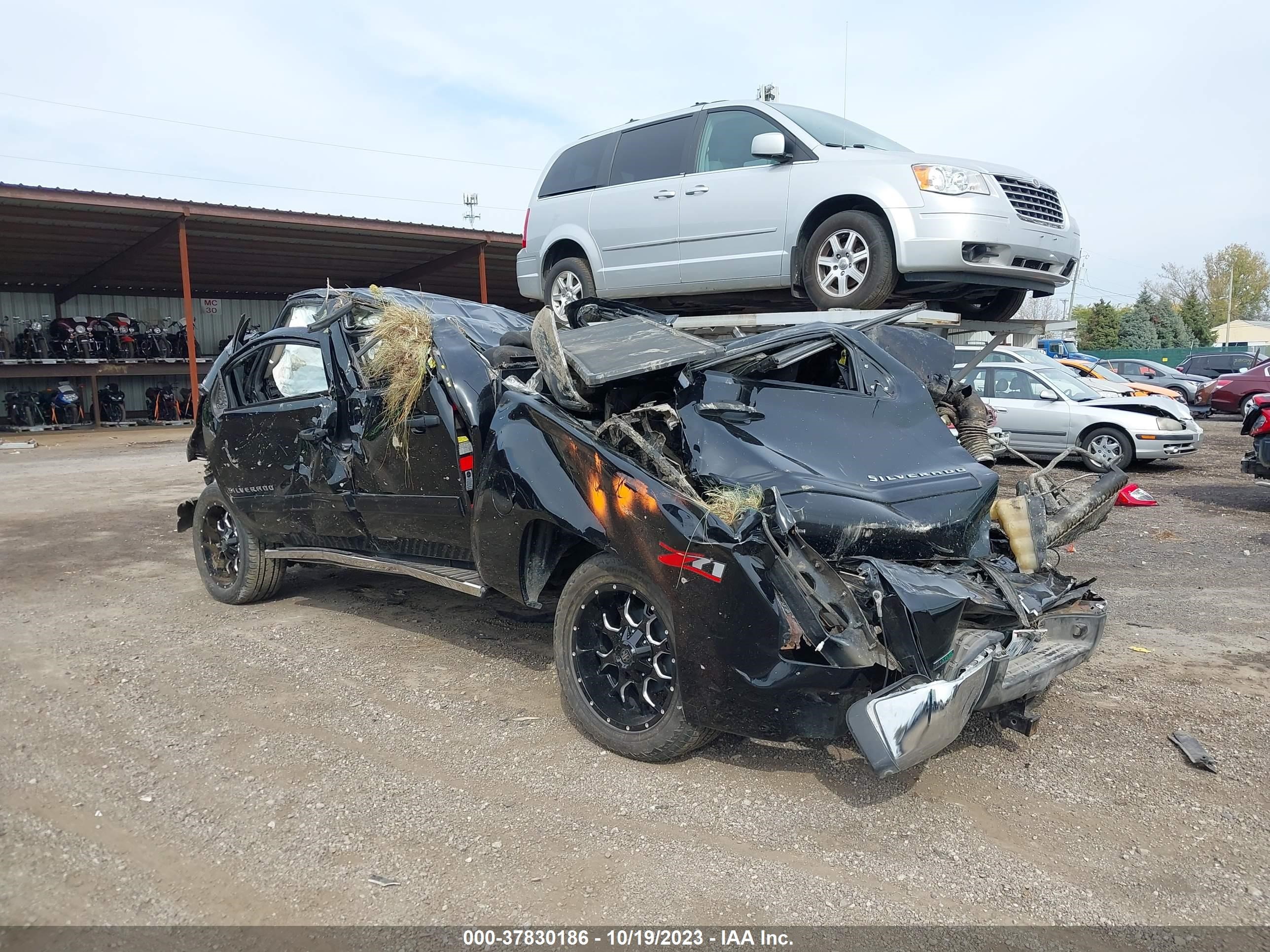 Photo 2 VIN: 3GCPCSE05CG108897 - CHEVROLET SILVERADO 