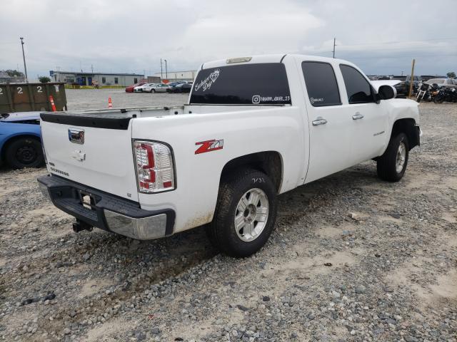 Photo 3 VIN: 3GCPCSE06BG391017 - CHEVROLET SILVERADO 