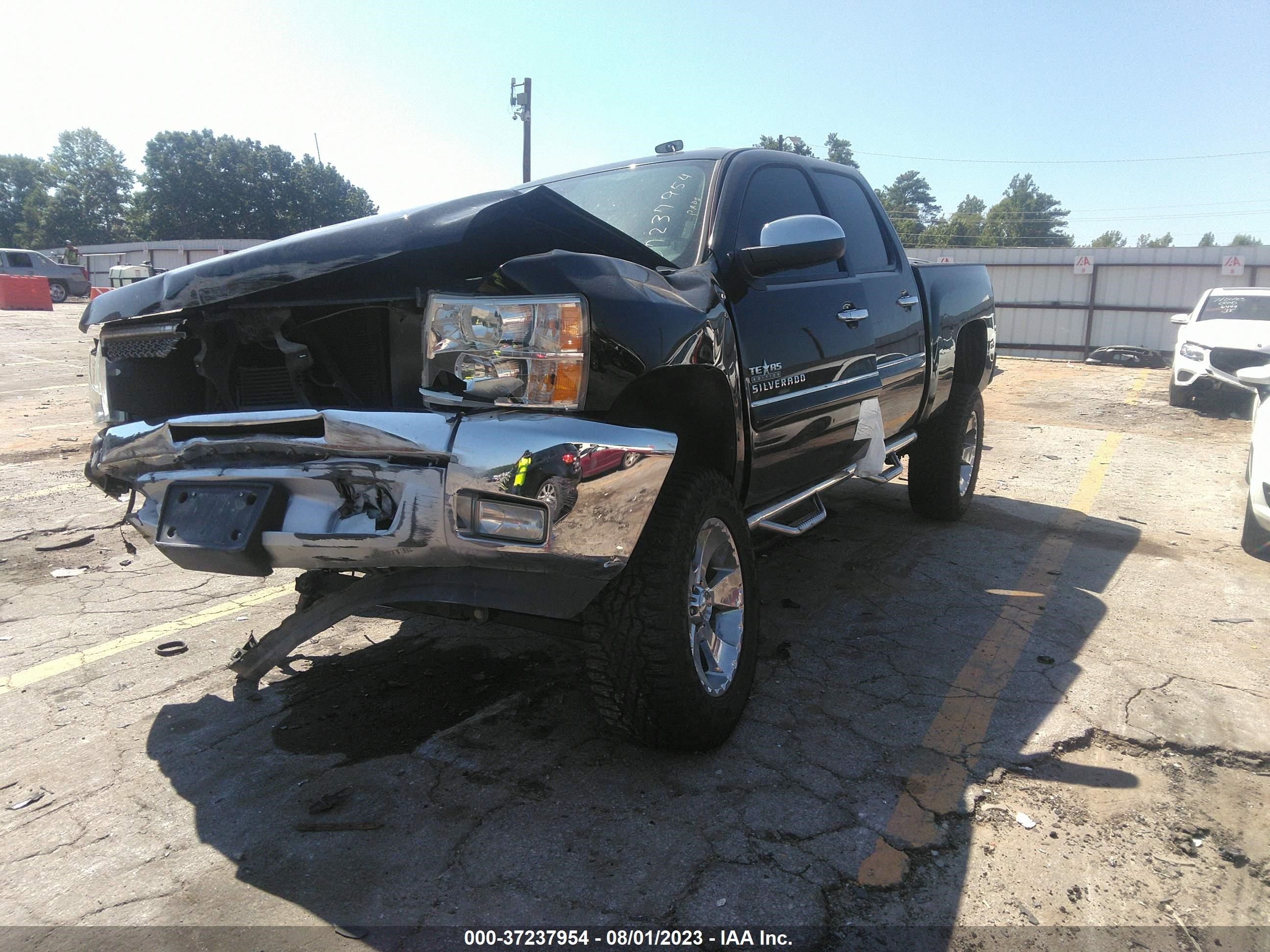 Photo 1 VIN: 3GCPCSE06DG167717 - CHEVROLET SILVERADO 