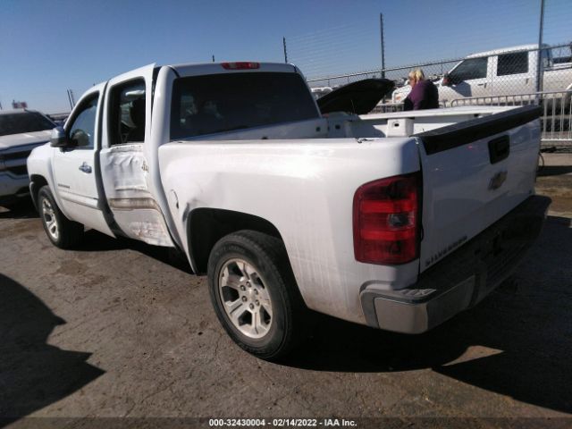 Photo 2 VIN: 3GCPCSE08BG143898 - CHEVROLET SILVERADO 1500 