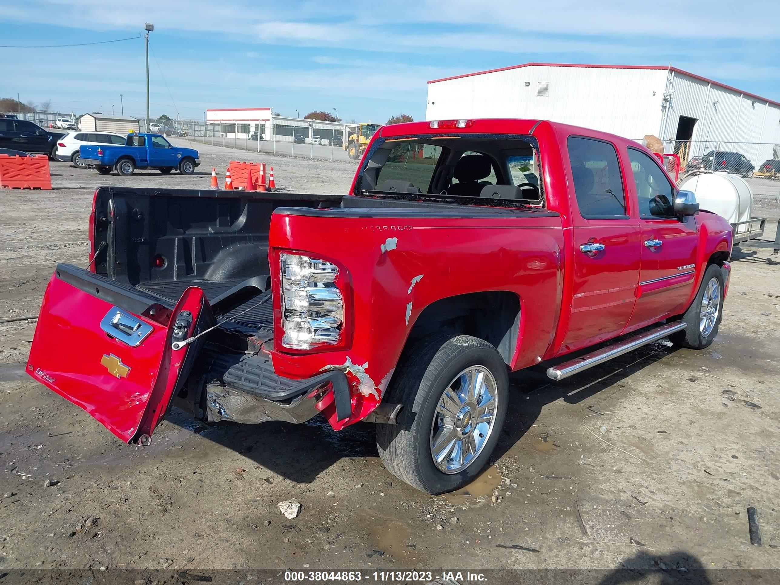 Photo 3 VIN: 3GCPCSE08CG236714 - CHEVROLET SILVERADO 