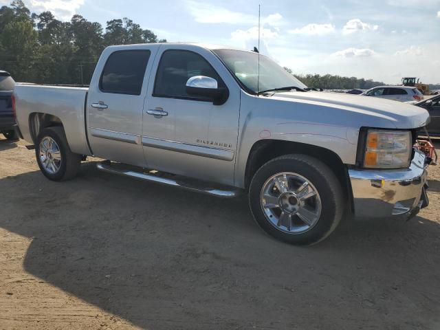 Photo 3 VIN: 3GCPCSE08DG113674 - CHEVROLET SILVERADO 