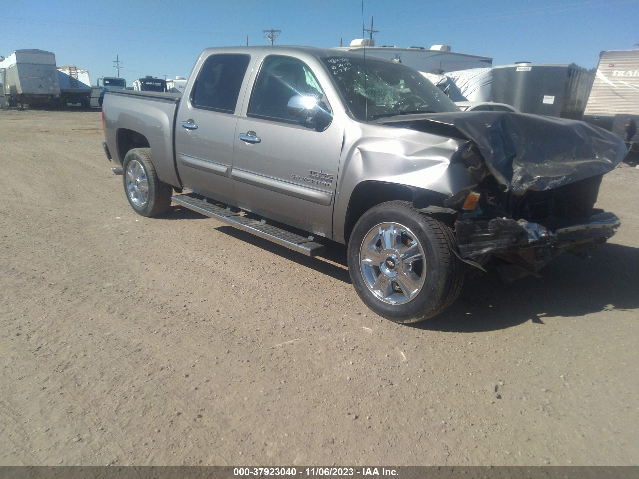 Photo 0 VIN: 3GCPCSE08DG322736 - CHEVROLET SILVERADO 