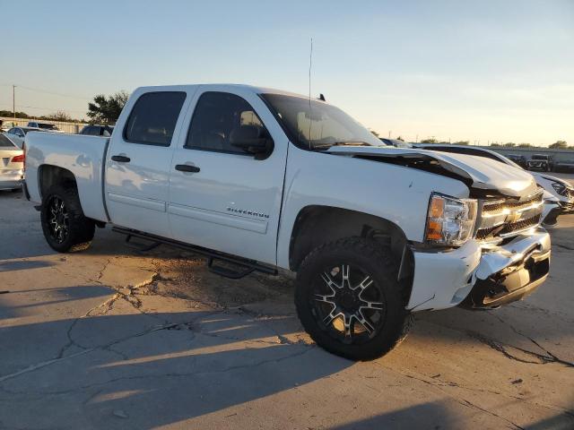 Photo 3 VIN: 3GCPCSE09BG182211 - CHEVROLET SILVERADO 