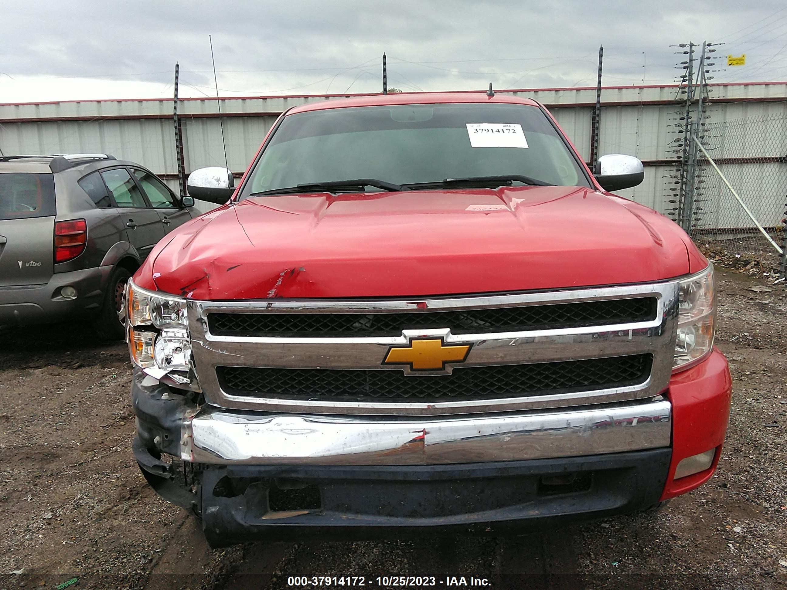 Photo 11 VIN: 3GCPCSE09BG341499 - CHEVROLET SILVERADO 