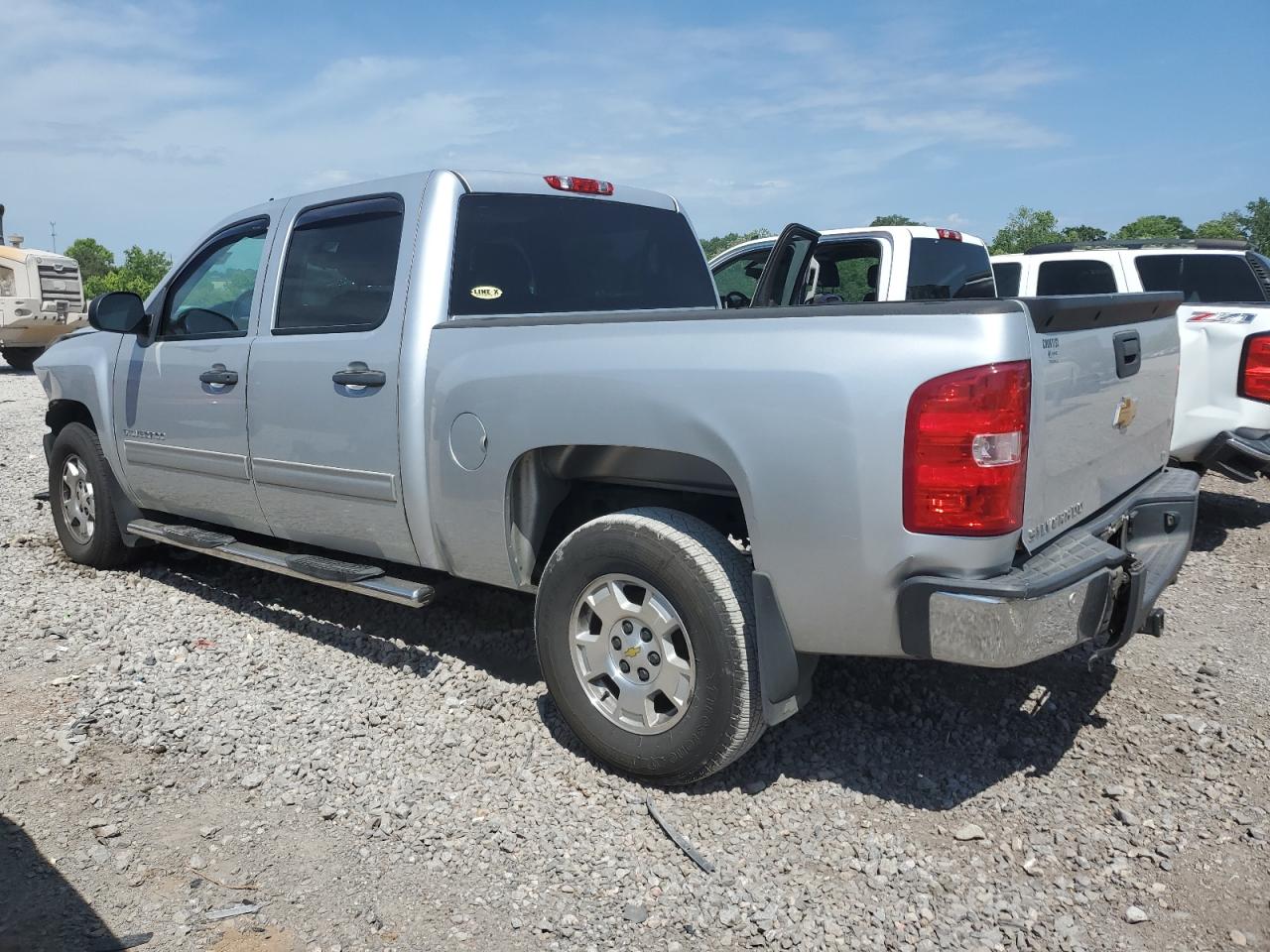 Photo 1 VIN: 3GCPCSE09CG301912 - CHEVROLET SILVERADO 