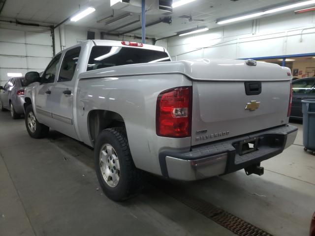 Photo 2 VIN: 3GCPCSE0XBG400446 - CHEVROLET SILVERADO 