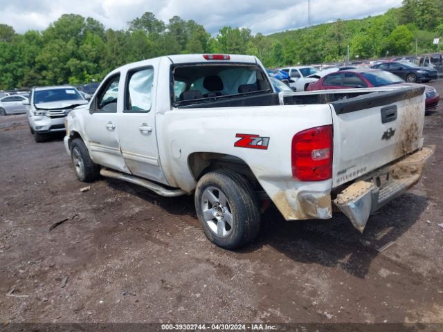 Photo 2 VIN: 3GCPCSE0XCG136713 - CHEVROLET SILVERADO 1500 