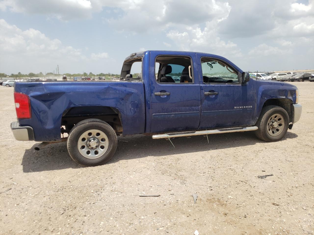 Photo 2 VIN: 3GCPCSEA9DG155702 - CHEVROLET SILVERADO 