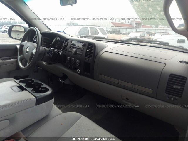 Photo 4 VIN: 3GCPCSEAXCG105194 - CHEVROLET SILVERADO 1500 