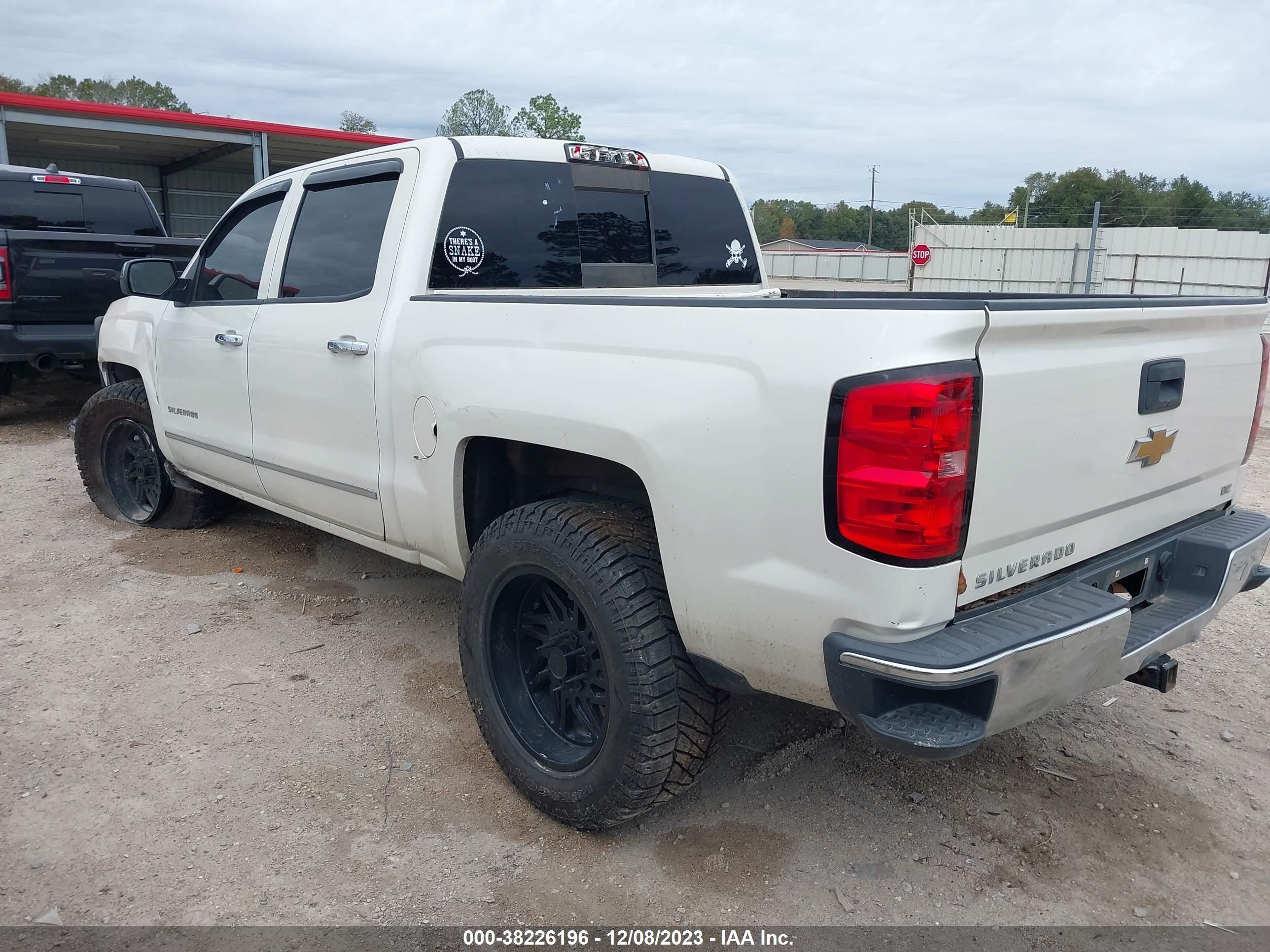 Photo 2 VIN: 3GCPCSEC4EG426667 - CHEVROLET SILVERADO 