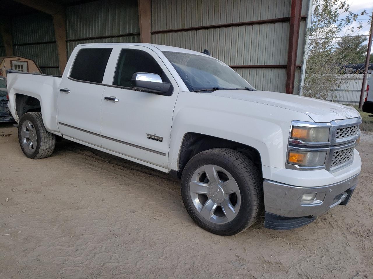 Photo 3 VIN: 3GCPCSEC6FG125934 - CHEVROLET SILVERADO 