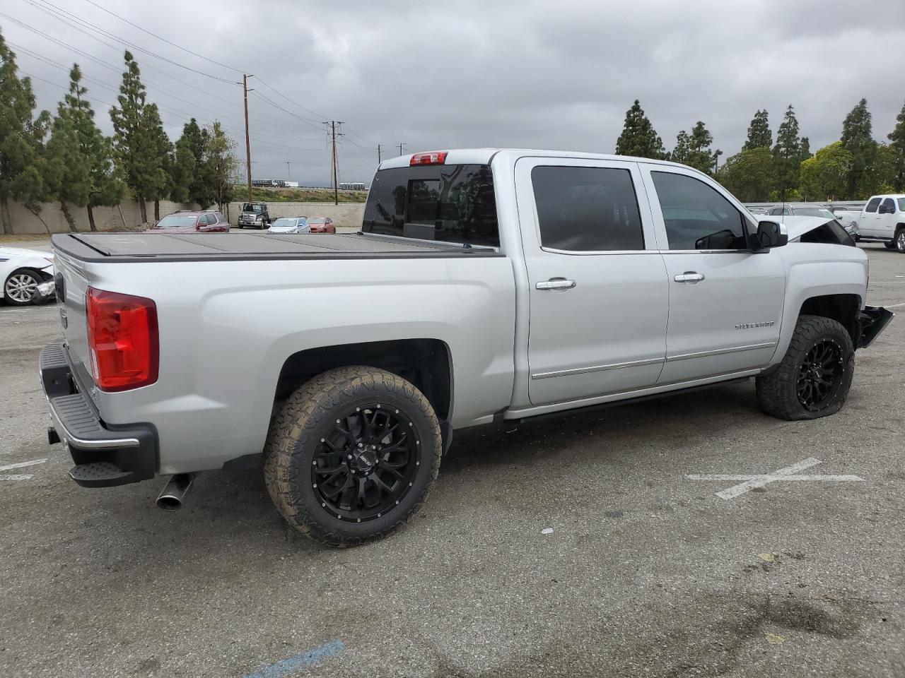 Photo 2 VIN: 3GCPCSEC6HG129338 - CHEVROLET SILVERADO 