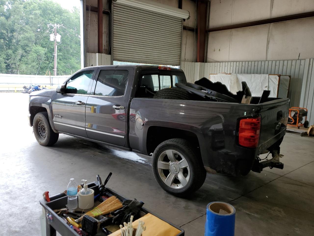 Photo 1 VIN: 3GCPCSEC8FG428200 - CHEVROLET SILVERADO 