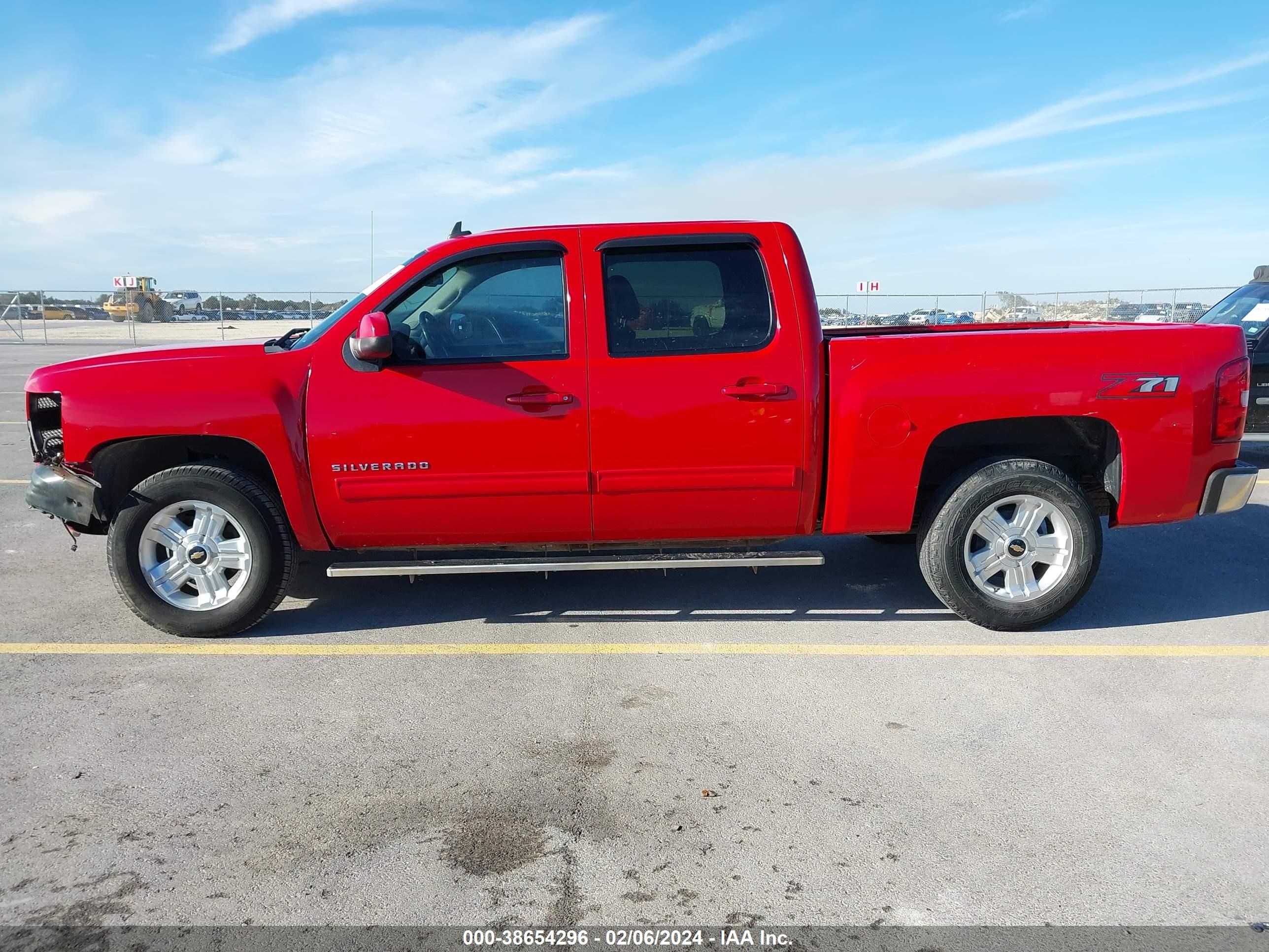 Photo 14 VIN: 3GCPCTE07BG238605 - CHEVROLET SILVERADO 