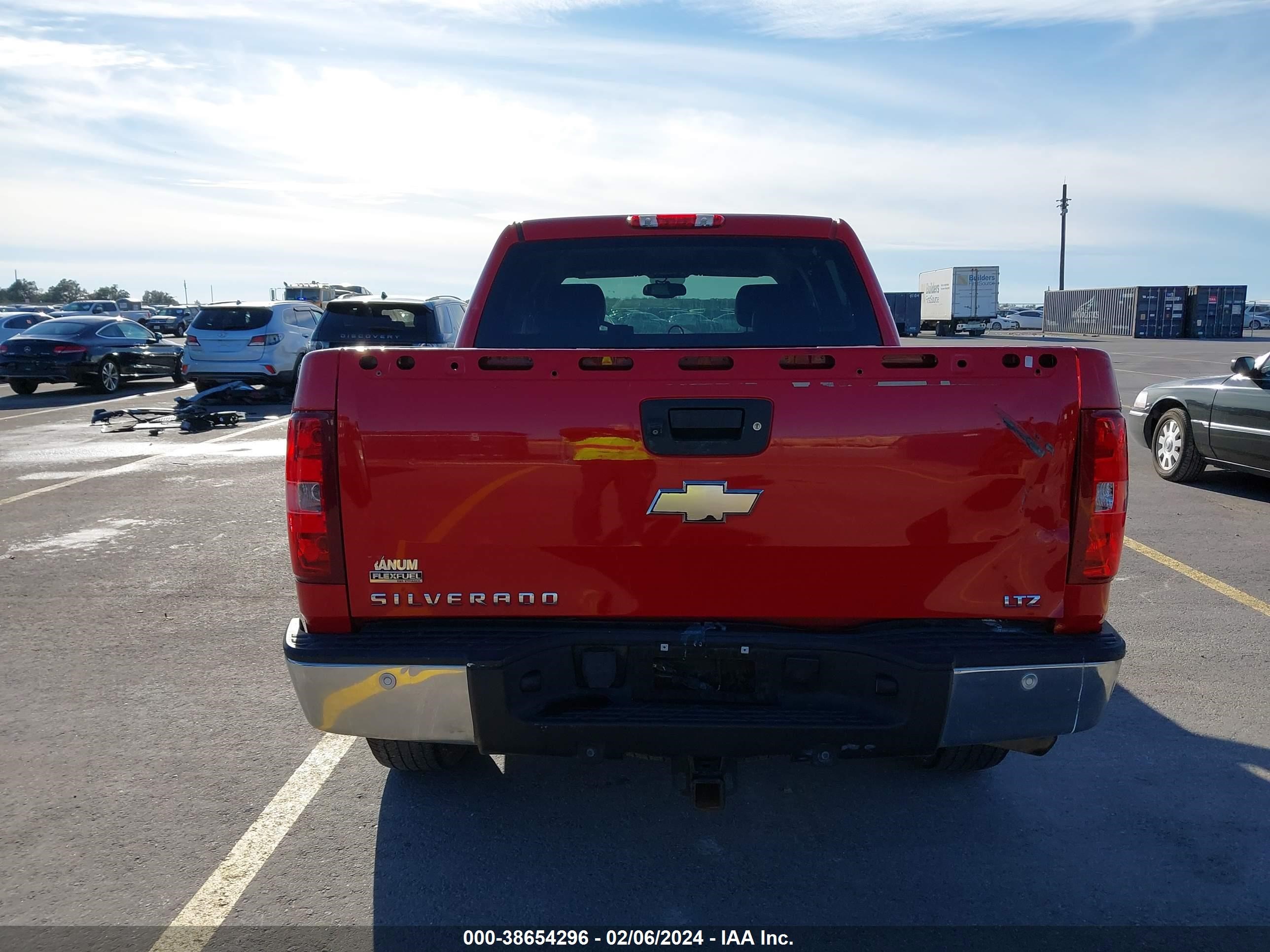 Photo 16 VIN: 3GCPCTE07BG238605 - CHEVROLET SILVERADO 