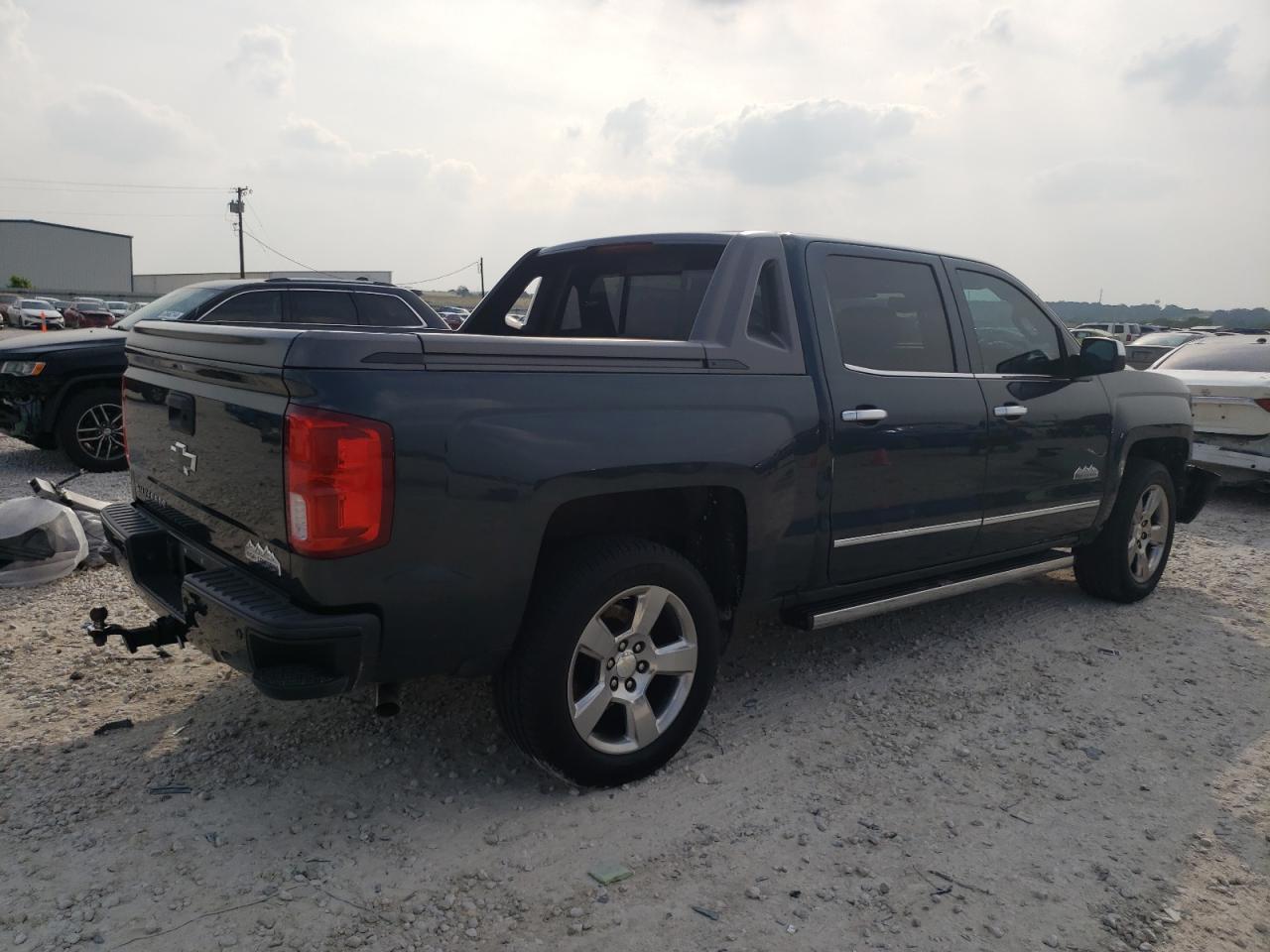 Photo 2 VIN: 3GCPCTEC2HG464389 - CHEVROLET SILVERADO 