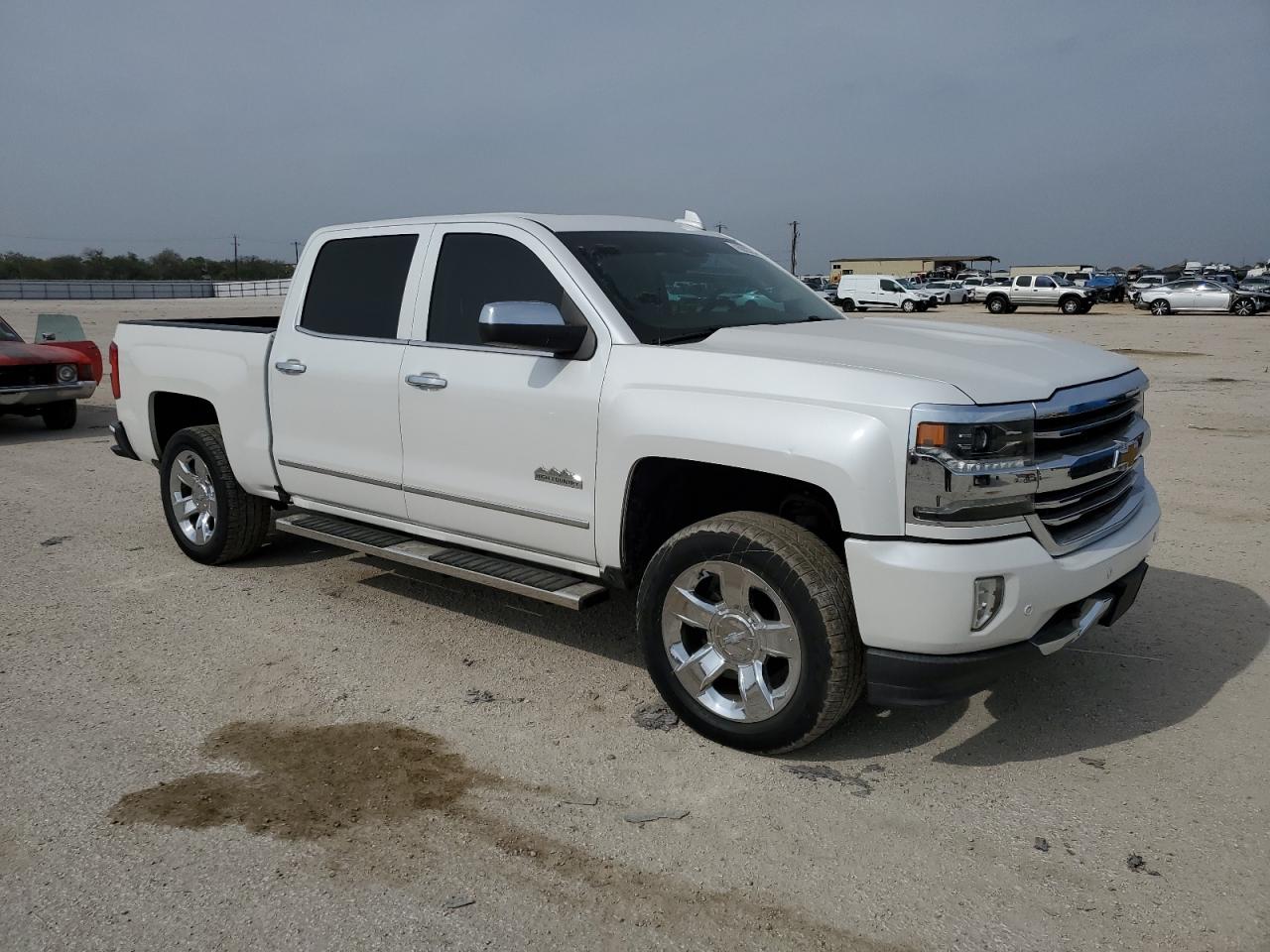 Photo 3 VIN: 3GCPCTEC2JG159903 - CHEVROLET SILVERADO 