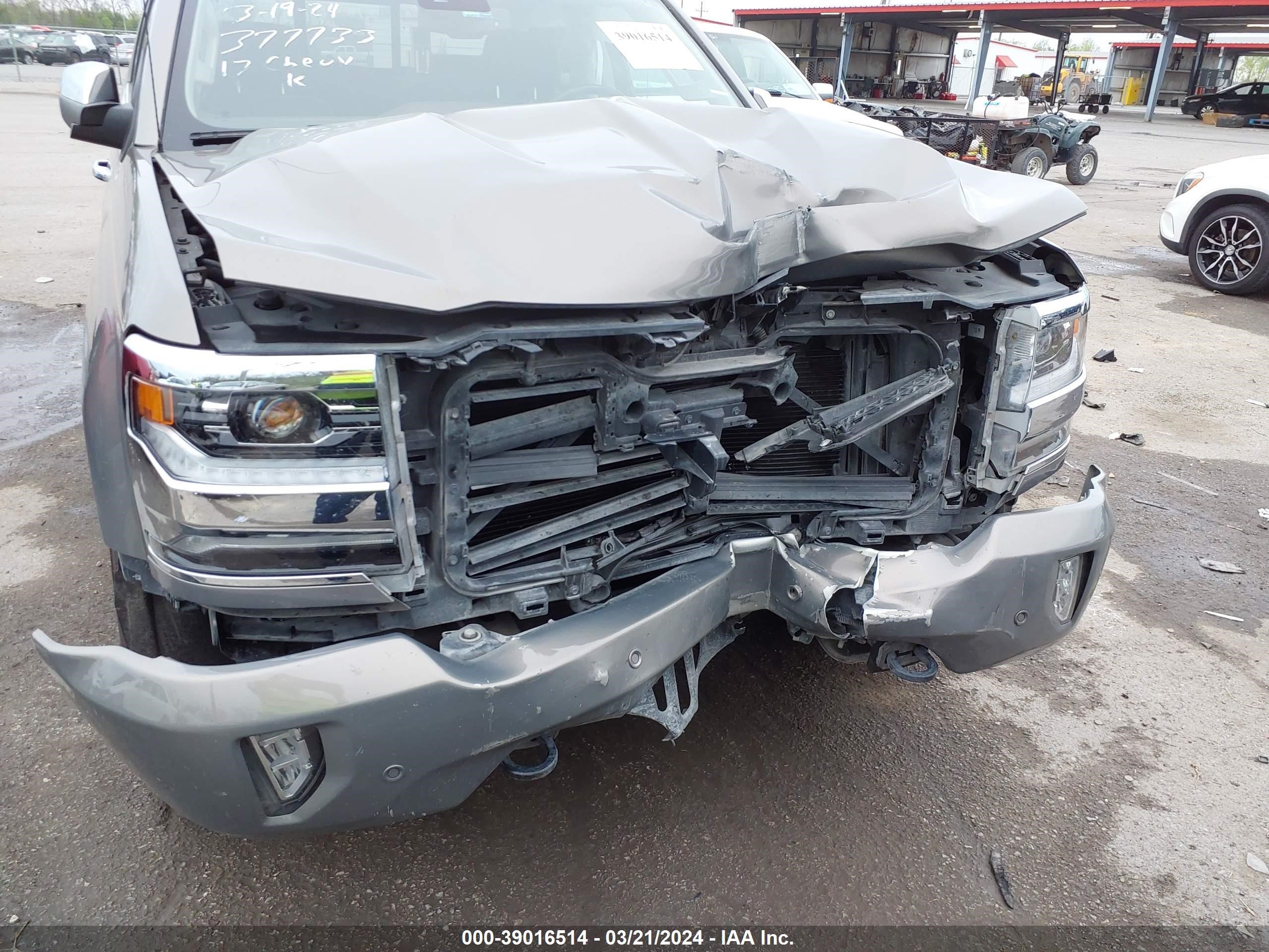 Photo 5 VIN: 3GCPCTEC5HG377733 - CHEVROLET SILVERADO 