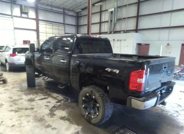 Photo 2 VIN: 3GCPKREA4BG186929 - CHEVROLET SILVERADO 1500 