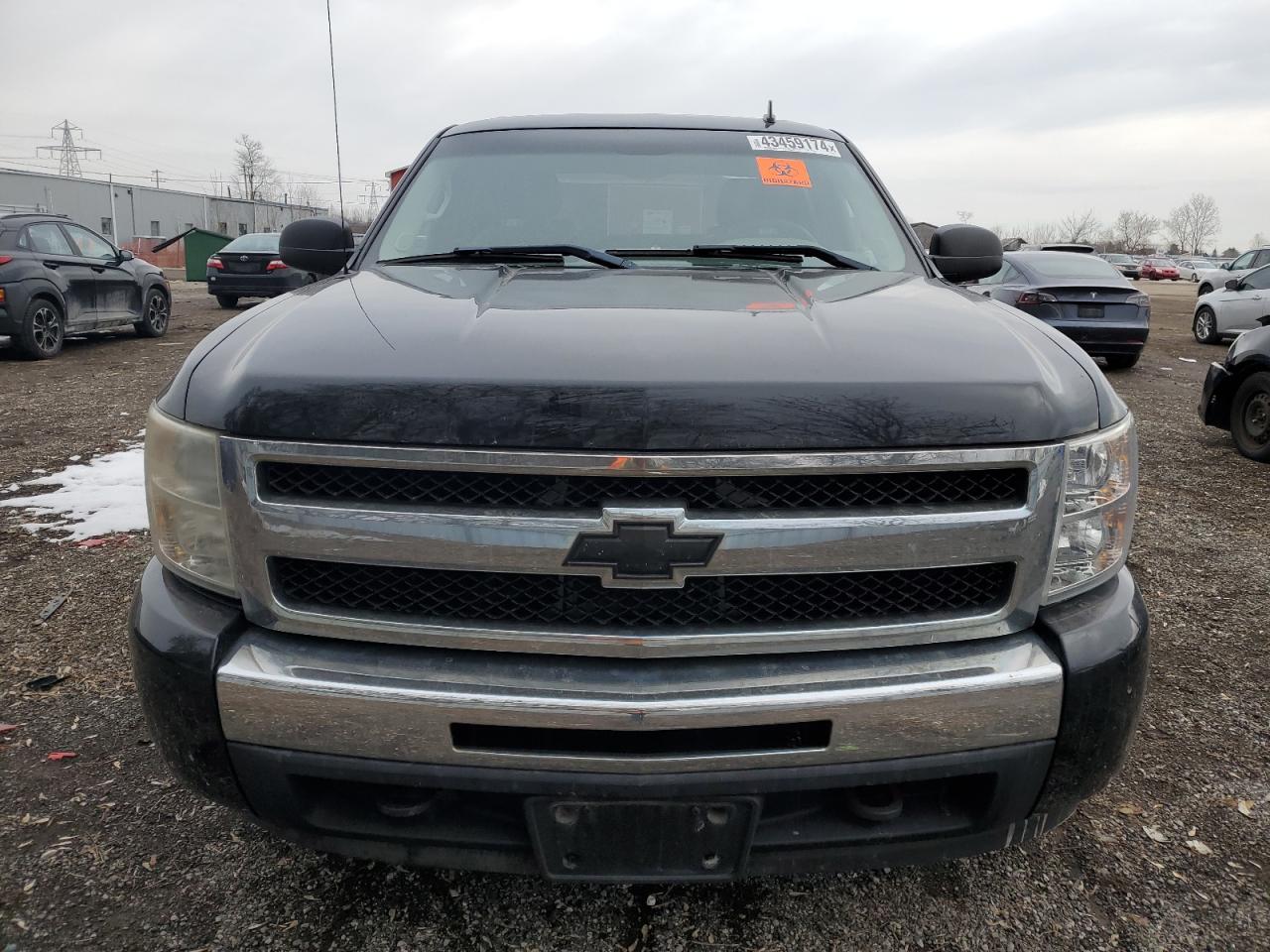 Photo 4 VIN: 3GCPKREA6BG131981 - CHEVROLET SILVERADO 