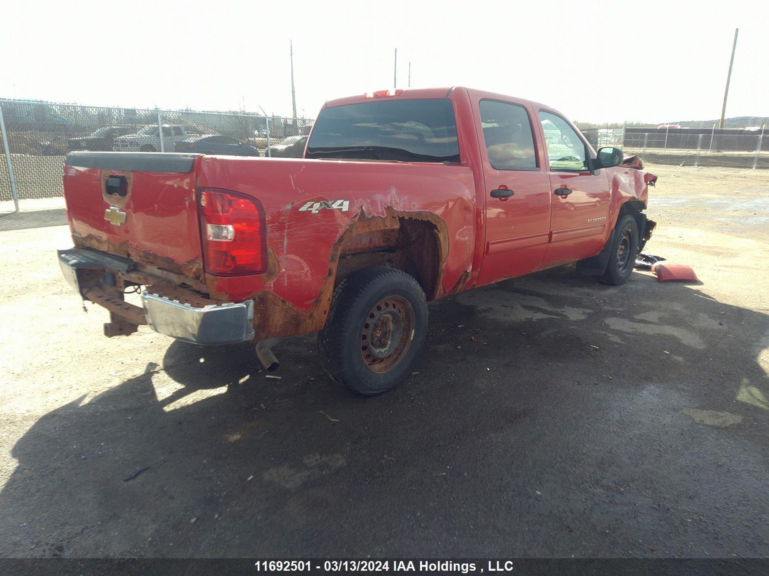 Photo 3 VIN: 3GCPKREA7BG376319 - CHEVROLET SILVERADO 