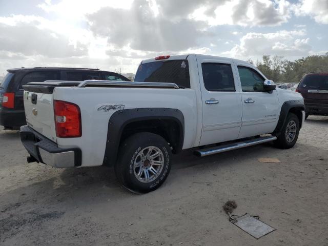 Photo 2 VIN: 3GCPKREA8BG303508 - CHEVROLET SILVERADO 