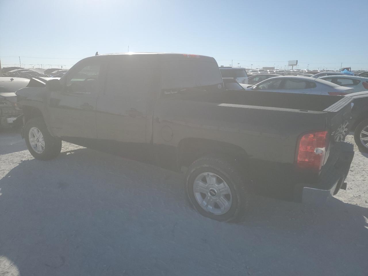 Photo 1 VIN: 3GCPKSE21DG168942 - CHEVROLET SILVERADO 