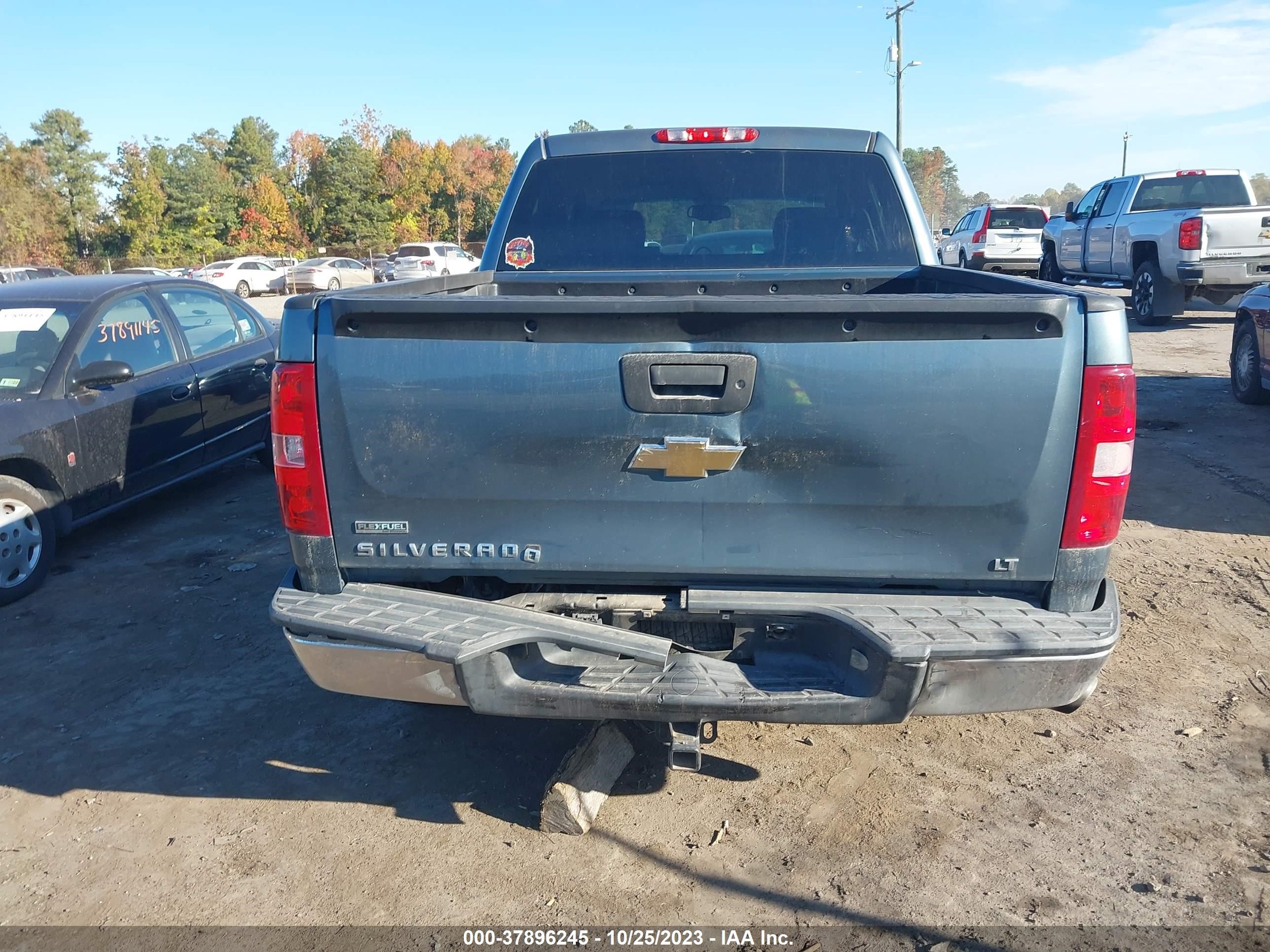 Photo 15 VIN: 3GCPKSE30BG396792 - CHEVROLET SILVERADO 