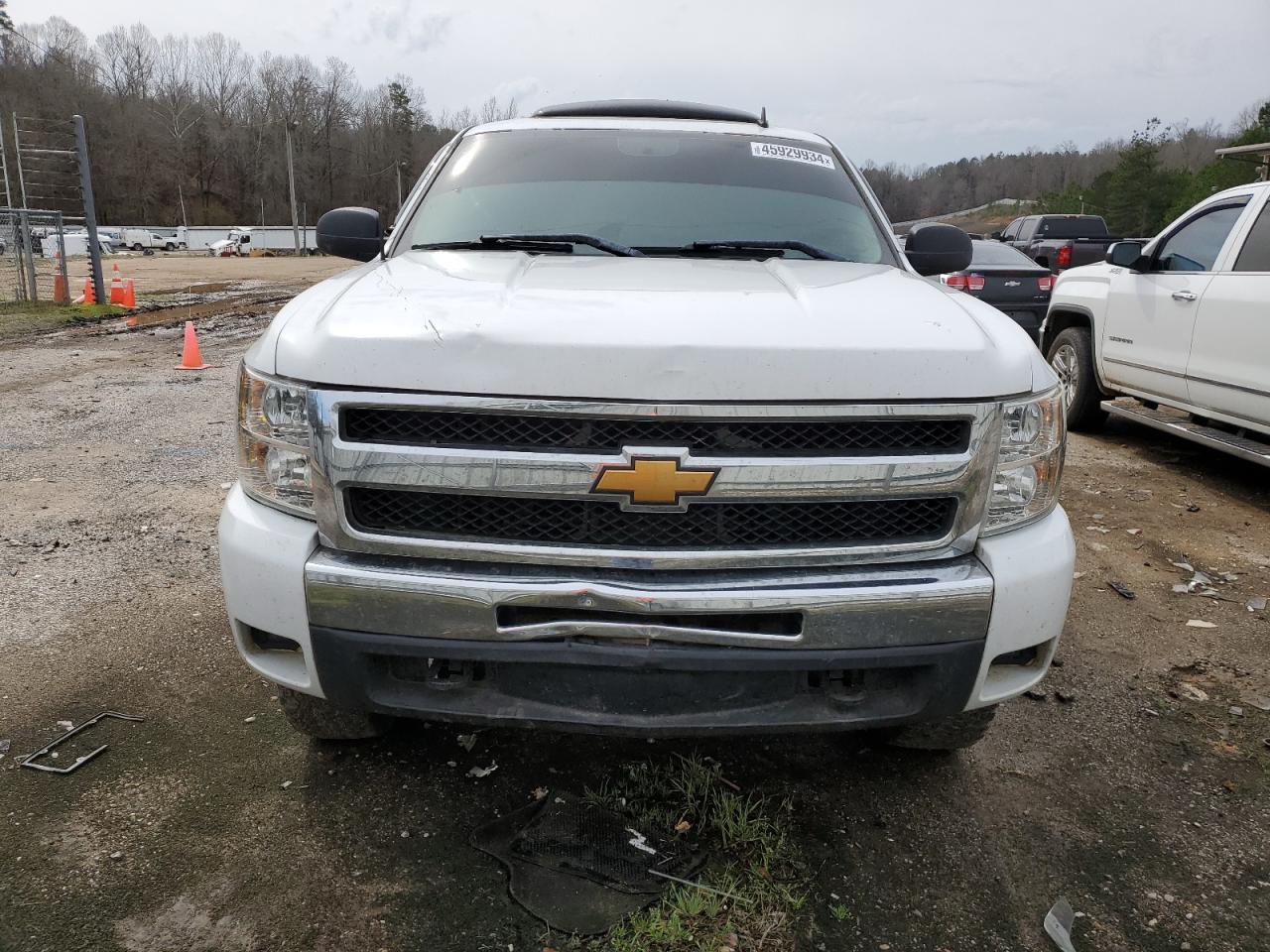 Photo 4 VIN: 3GCPKSE31BG236887 - CHEVROLET SILVERADO 