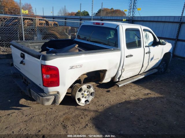 Photo 3 VIN: 3GCPKSE31BG308378 - CHEVROLET SILVERADO 1500 