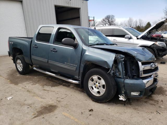 Photo 3 VIN: 3GCPKSE32BG241340 - CHEVROLET SILVERADO 