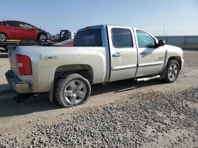 Photo 2 VIN: 3GCPKSE32BG397197 - CHEVROLET SILVERADO 